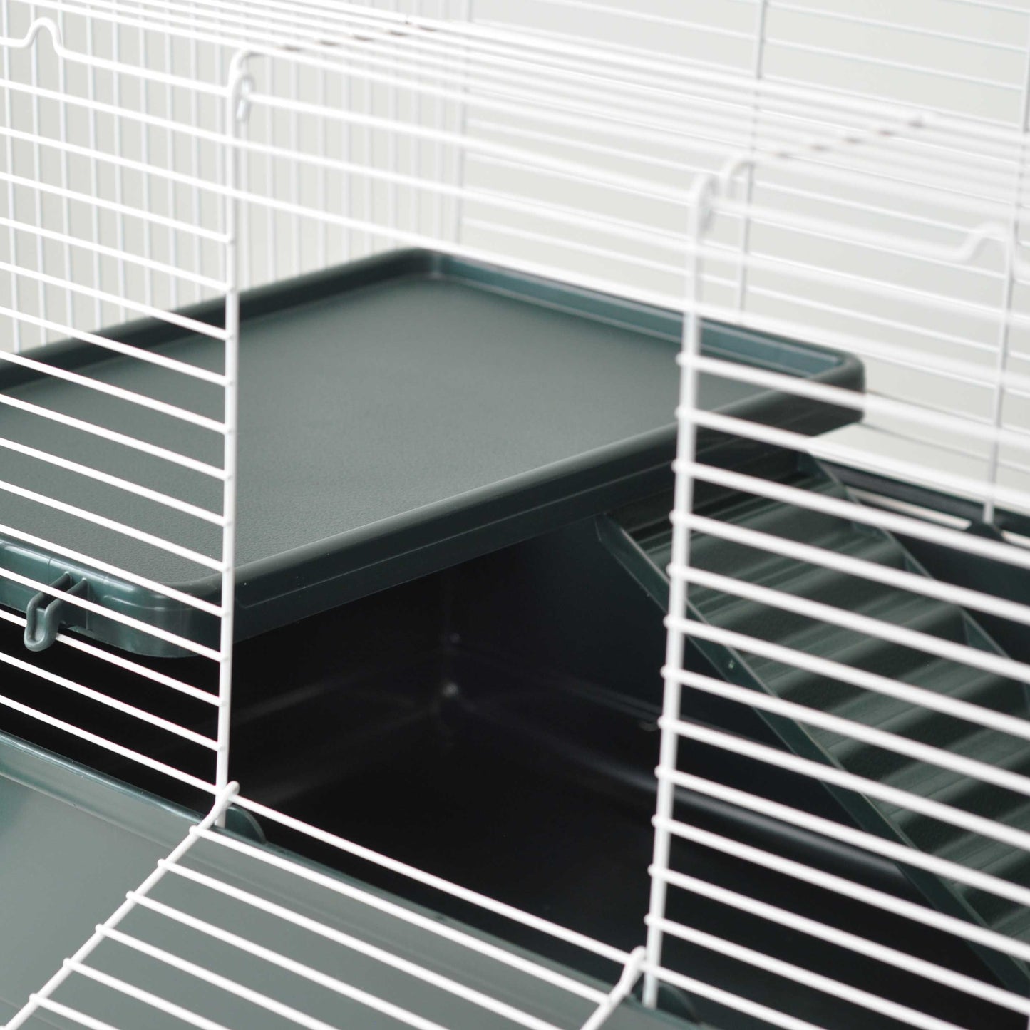 30" Rodent & Guinea Pig Cage with Ramp & Platform (Retail Box) 5/8" Bar Spacing